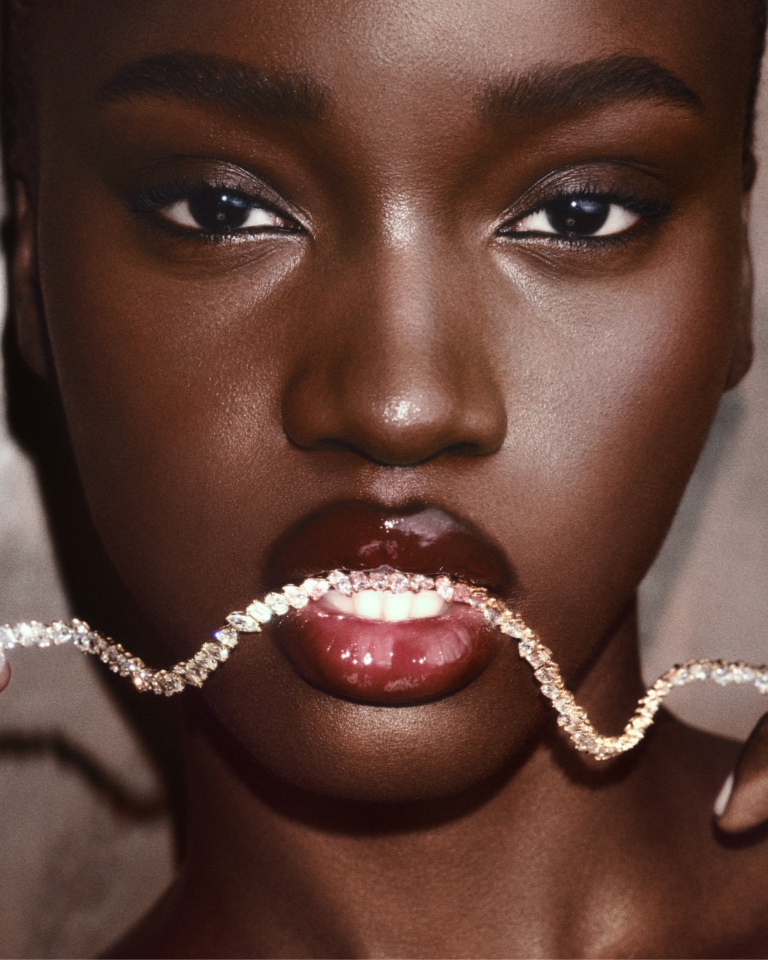 m.ph, Zoey Grossman